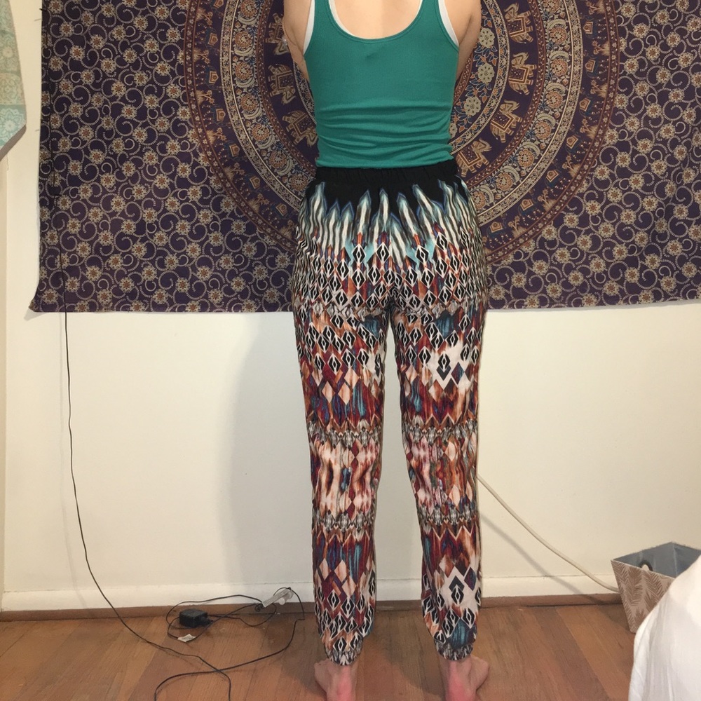 Patterned Boho Pants With Pockets - image 2